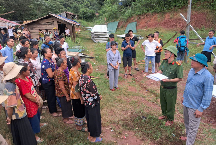 Lòng dân yên, biên giới vững